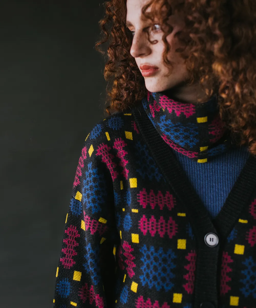Carthen Cardigan - Fireworks